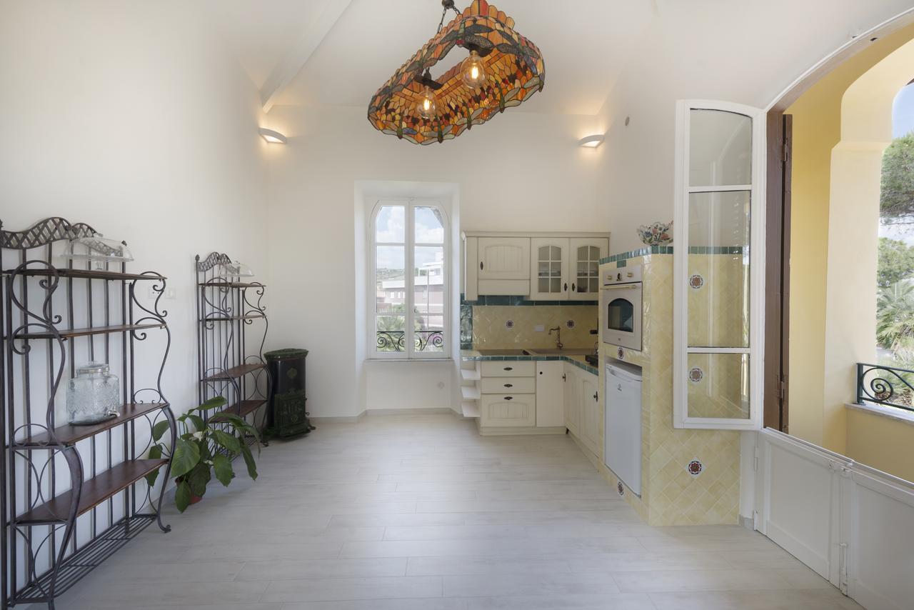 Villino Emanuele Bed & Breakfast Santa Marinella Exterior photo