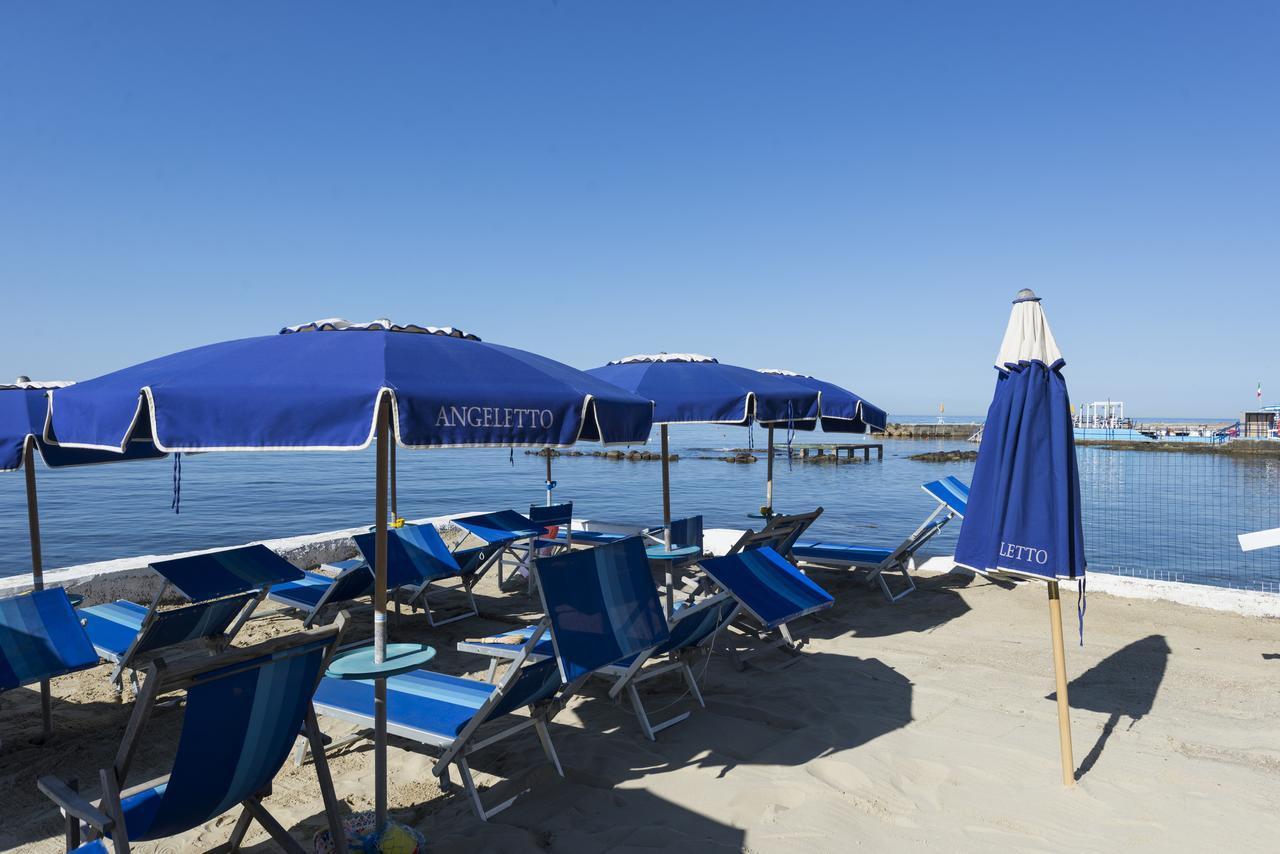 Villino Emanuele Bed & Breakfast Santa Marinella Exterior photo